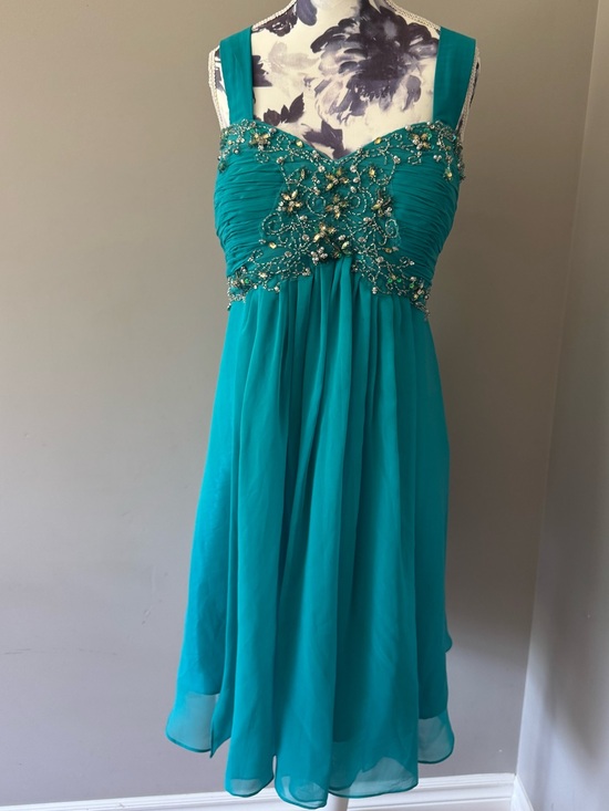 Sydney's Closet Dresses & Skirts - Sydney’s Closet Teal Beaded Chiffon Mini Dress